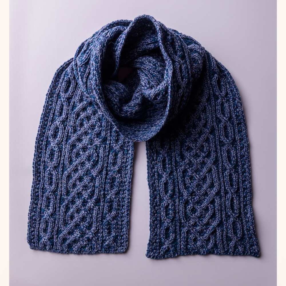 Elegant Blue Cable Knit Scarf